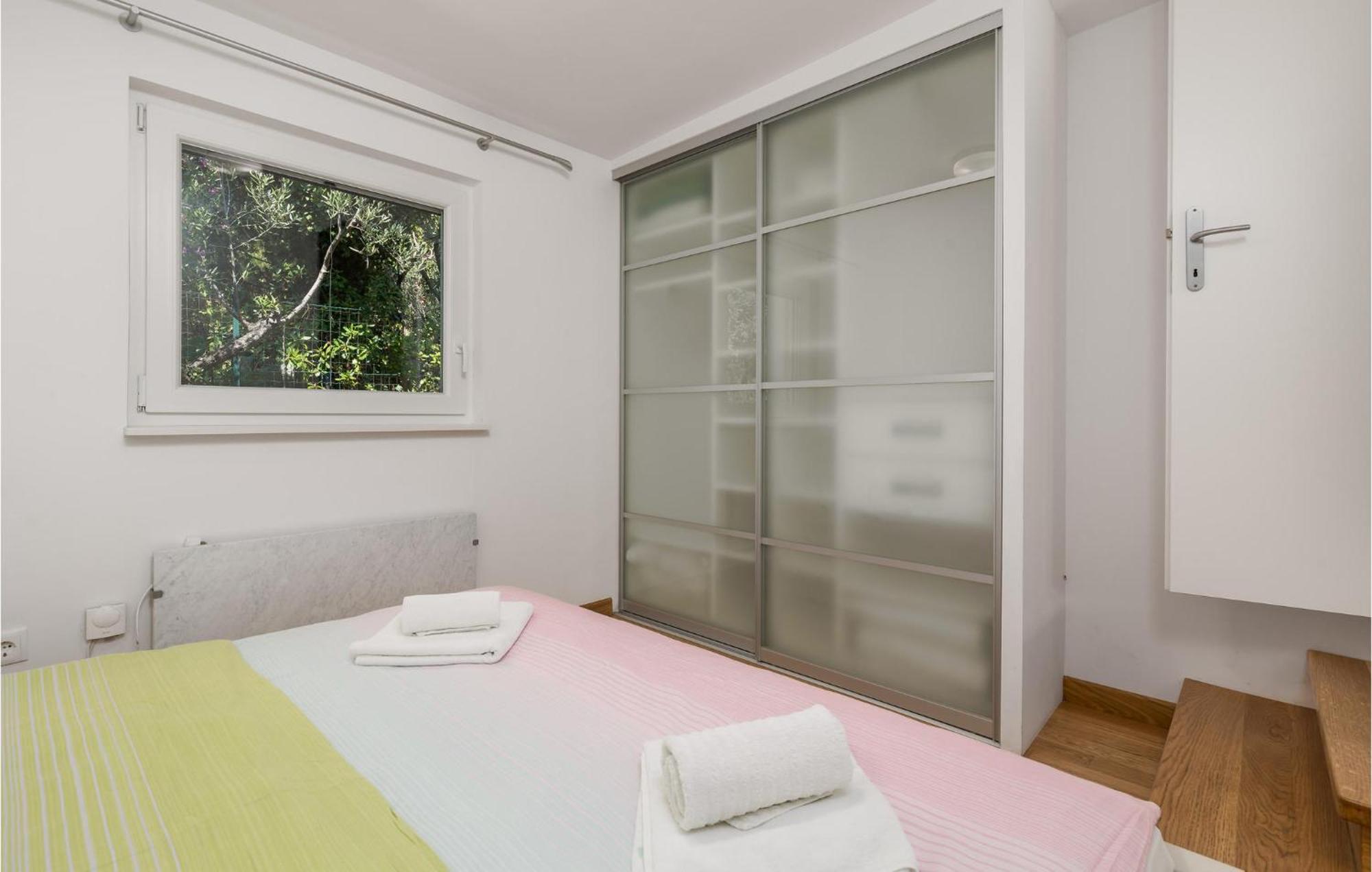 Nice Home In Krk With Kitchen 克尔克 外观 照片
